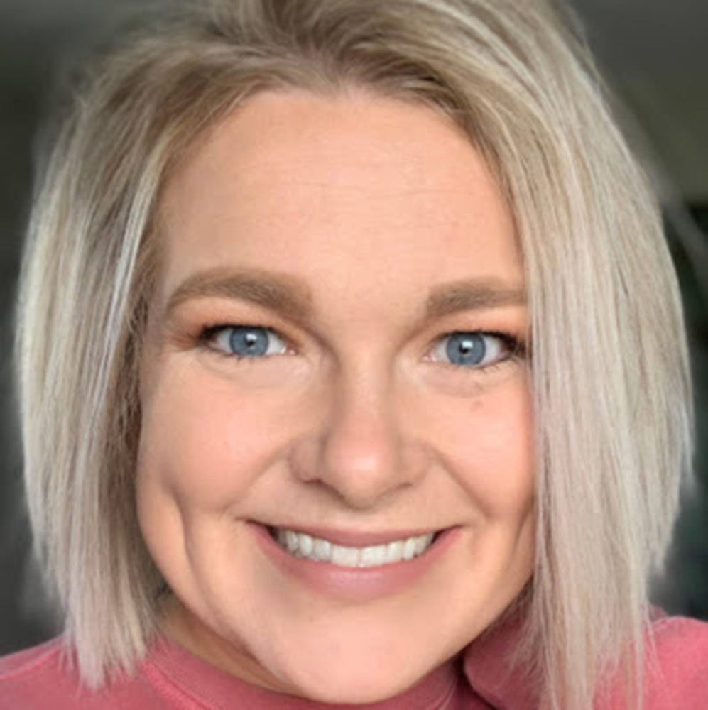 Meet your Posher, Taylar